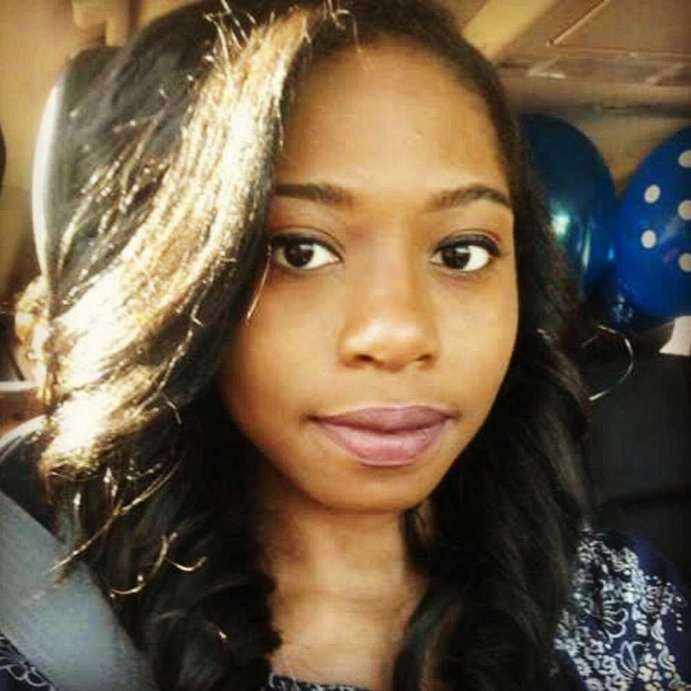 Meet your Posher, Rebekah